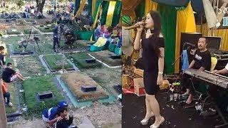 Video Viral Pesta Pernikahan dan Dangdutan digelar di Kuburan, Penonton Duduk Santai di atas Makam