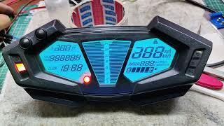 Kawasaki Z800 Instrument cluster / Speedometer / Meter  - Power up