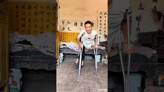 A disabled man trying to walk with crutches#viral #youtubevideo #youtubeshorts