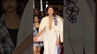 Shilpa Shetty At Big Impact Award #shorts #trending #viral #shilpashetty #rajkundra