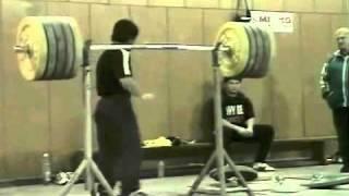 Ivan Ivanov - 463 lb Front Squat @ 115 lbs (210kg@52kg)