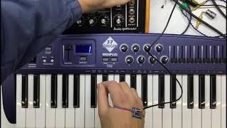 Analog synth vibrato with hand movement