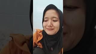 Mungil sedang live! bo*er