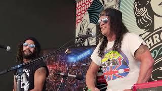 Slash Unplugged at Amoeba Records in Los Angeles