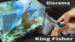 Diorama - Kingfisher catching a fish / polymer clay / Epoxy Resin / sculpting