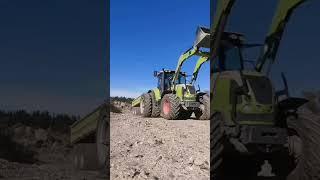 Loading and dumping gravel #dairyfarmernz