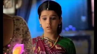 Balika Vadhu: Mon to Sat, 8PM