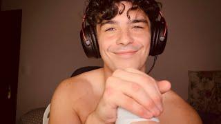 ASMR Mic Gripping, Skin Scratching, Mic Pumping, and Collarbone Tapping 