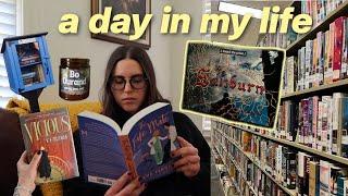 a day in my life: library run, errands, bookish PR + what I read in a typical day