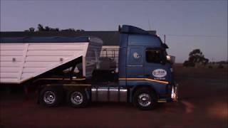 Volvo FH13 520 with 8 inch loud pipe. Super sound