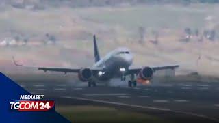 Madeira, l'aereo rimbalza in pista al momento dell'atterraggio