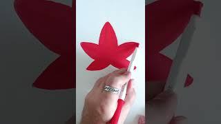 How to Draw a Maple Leaf in One Continuous Line Technique #shortsviral #easydrawing #drawingtricks