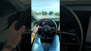 Renault Scenic E-tech Electric 0-100 km/h Acceleration - 220 hp 87 kWh