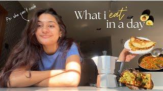 What we made ALONE | quesadillas, guacamole and more 