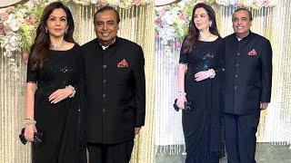 Mukesh Ambani With Wife Nita Ambani At The Aamir Khan Daughter Ira Khan Wedding Reception ||