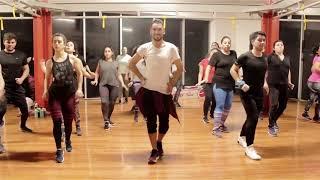 Baile clase grupal 30 Minutos aproximados para #bailar sin parar en  #Gimnasio  #Energy  #Talca