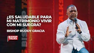 ¿Es saludable para mi matrimonio vivir con mi suegra?