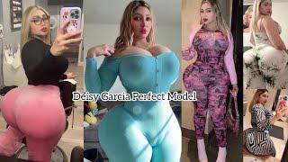 Deisy Garcia Curvy & Hot Beautiful Model