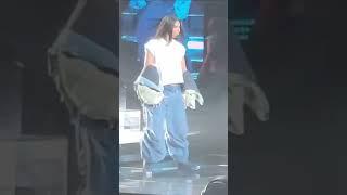 Ciara Breaks It DOWN at #OutOfThisWorldTour #dance  