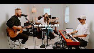 Worship Session 025 | Garett & Kate