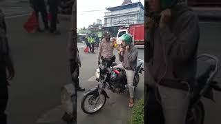 Cegah penularan Covid 19 Kapolsek Bergas AKP YUSI ANDI SUKMANA SH MH Operasi Yustisi pakai masker