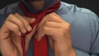 How to tie a Windsor Knot.