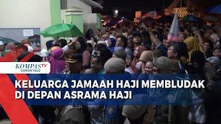 Keluarga Jamaah Haji Membludak di Depan Asrama Haji Gorontalo