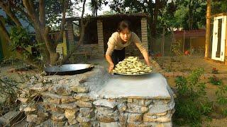 The forest in the dry season and the first time making a giant cassava cake tray | Ly Mai Mai