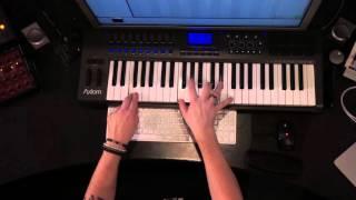 Funkagenda In The studio -  How to write house chords with Korg M1 Piano