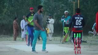 umer bhai shaikhupura bowling in tape Ball Cricket vs Nasir Pathan