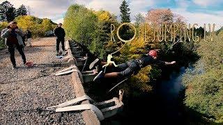 Rope jumping from bridge. (ropejumping.lv)