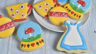 ALICE IN WONDERLAND COOKIES by HANIELA'S