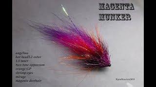 TYING THE MAGENTA MUNKER WITH RYAN HOUSTON