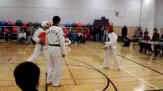 Taekwondo Sparring Fight 2 Round 1 (Fabian Rohena)