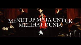 Romantic Echoes - Menutup Mata Untuk Melihat Dunia (Official Music Video)