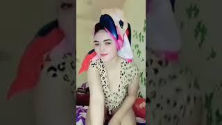 Tante girang bergoyang