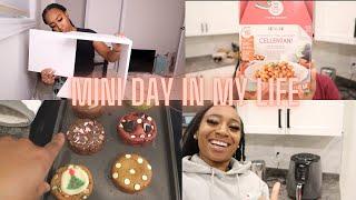 MINI DAY IN LIFE VLOG | Organizing Room, Creating Business Content & Cooking Dinner