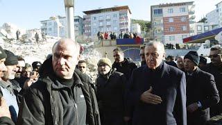 Землетрясение в Турции: президент Эрдоган признал, что власти столкнулись с рядом проблем