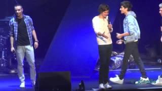 One Direction - Twitter Questions - Madison Square Garden Dec. 3, 2012