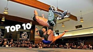 Top 10 - Wrestlers With Amazing Finisher