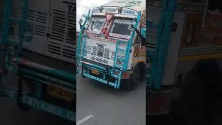 trucking logo vid eo jyada jyada share Karen vid️eo achcha Laga share Karen