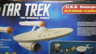 The Trek Collector Diamond Select Toys NCC - 1701