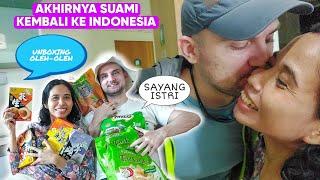 SUAMI PULANG KE INDONESIA AKU SURPRISE IN MASAK RENDANG || DIBERI SURPRISE BALIK OLEH-OLEH 