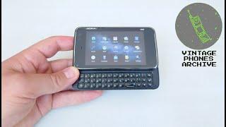 Nokia N900 running Maemo 5 - Mobile phone menu browse, ringtones, games, wallpapers