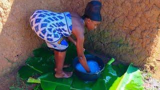 AFRICAN VILLAGE OUTDOOR BATHING|Village Girl's life #trending