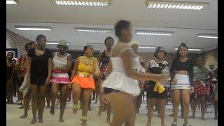 Best of Zulu girls singing and dancing: Intuthuko iyeza