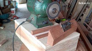 Woodworking Tools Hacks// How to make a simple planer sharpening tool