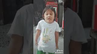 VIRAL!!ANAK KECIL (JAMAN SEKARANG) JOGET KEJANG KEJANG!