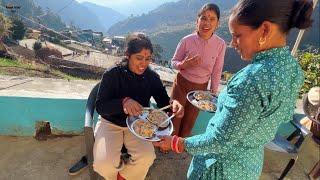 पहाड़ो में आकर अगर यह नहीं खाया तो आना बेकार  | Uttarakhand Village Lifestyle | ​@NaveenPahadiVlogs