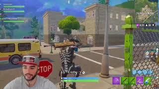 Russia Paver Account stream 11 02 18 PAVER PLAYS a SOLO AGAINST SQUADOF FORTNITE